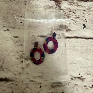 💰5/$20 Acrylic Resin Earrings